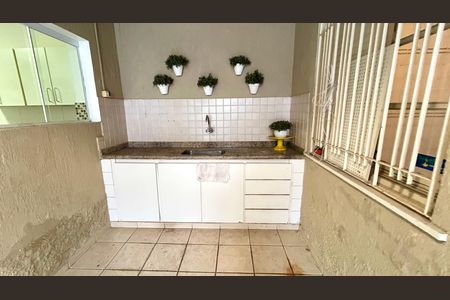 Casa para alugar com 190m², 3 quartos e 3 vagas Casa para alugar com 190m², 3 quartos e 3 vagasQuintal