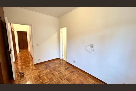 Casa para alugar com 190m², 3 quartos e 3 vagas Casa para alugar com 190m², 3 quartos e 3 vagasQuarto Suíte