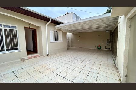 Casa para alugar com 190m², 3 quartos e 3 vagas Casa para alugar com 190m², 3 quartos e 3 vagasGaragem