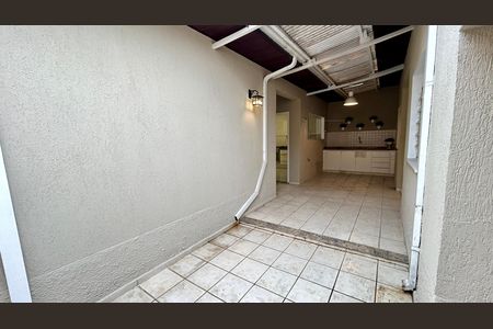 Casa para alugar com 190m², 3 quartos e 3 vagas Casa para alugar com 190m², 3 quartos e 3 vagasQuintal
