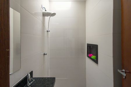 Casa de condomínio para alugar com 60m², 2 quartos e 1 vaga Casa de condomínio para alugar com 60m², 2 quartos e 1 vagaBanheiro