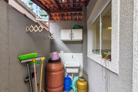 Casa de condomínio para alugar com 60m², 2 quartos e 1 vaga Casa de condomínio para alugar com 60m², 2 quartos e 1 vagaÁrea de Serviço