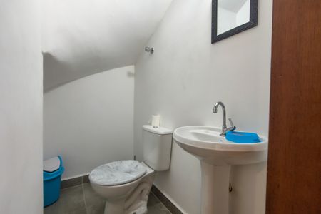Casa de condomínio para alugar com 60m², 2 quartos e 1 vaga Casa de condomínio para alugar com 60m², 2 quartos e 1 vagaLavabo