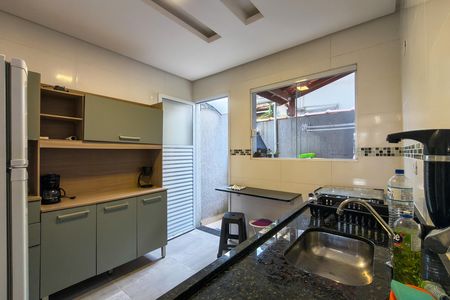 Casa de condomínio para alugar com 60m², 2 quartos e 1 vaga Casa de condomínio para alugar com 60m², 2 quartos e 1 vagaCozinha