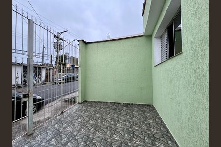 Casa à venda com 173m², 2 quartos e 1 vaga Casa à venda com 173m², 2 quartos e 1 vagaGaragem
