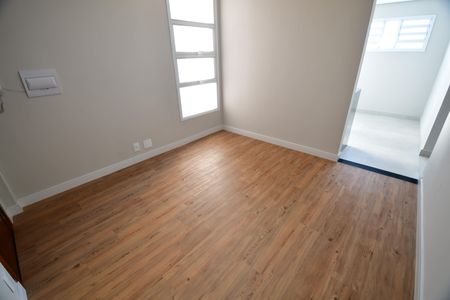 Apartamento para alugar com 60m², 2 quartos e 1 vagaSala