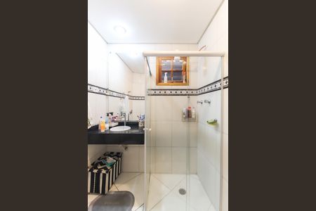 Casa para alugar com 98m², 4 quartos e 2 vagas Casa para alugar com 98m², 4 quartos e 2 vagasBanheiro Social