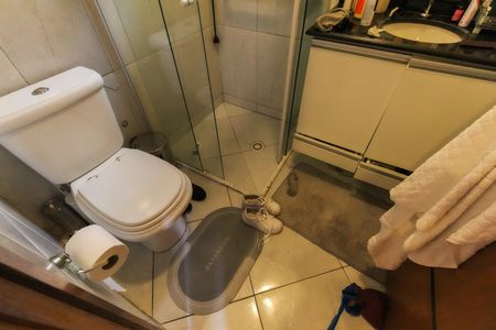 Casa para alugar com 98m², 4 quartos e 2 vagas Casa para alugar com 98m², 4 quartos e 2 vagasBanheiro da Suíte