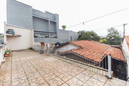 Casa para alugar com 98m², 4 quartos e 2 vagas Casa para alugar com 98m², 4 quartos e 2 vagasVaranda