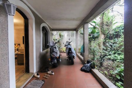 Casa para alugar com 98m², 4 quartos e 2 vagas Casa para alugar com 98m², 4 quartos e 2 vagasGaragem