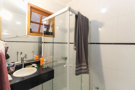 Casa para alugar com 98m², 4 quartos e 2 vagas Casa para alugar com 98m², 4 quartos e 2 vagasBanheiro Edícula