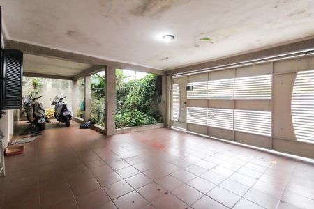 Casa para alugar com 98m², 4 quartos e 2 vagas Casa para alugar com 98m², 4 quartos e 2 vagasGaragem