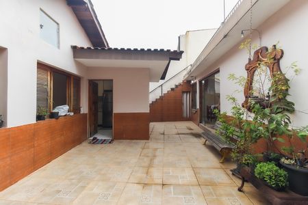 Casa para alugar com 98m², 4 quartos e 2 vagas Casa para alugar com 98m², 4 quartos e 2 vagasÁrea Externa - Churrasqueira