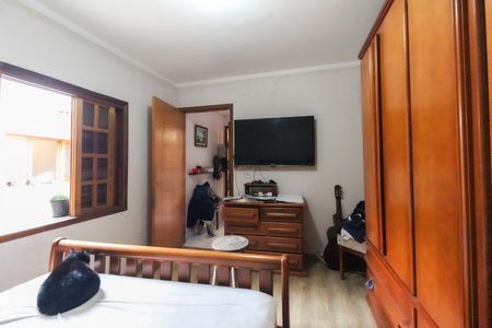 Casa para alugar com 98m², 4 quartos e 2 vagas Casa para alugar com 98m², 4 quartos e 2 vagasQuarto Edícula