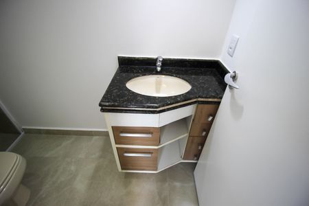 Casa de condomínio para alugar com 292m², 3 quartos e 4 vagas