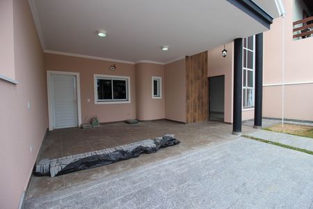 Casa de condomínio para alugar com 292m², 3 quartos e 4 vagas