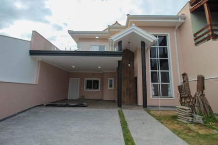 Casa de condomínio para alugar com 292m², 3 quartos e 4 vagas