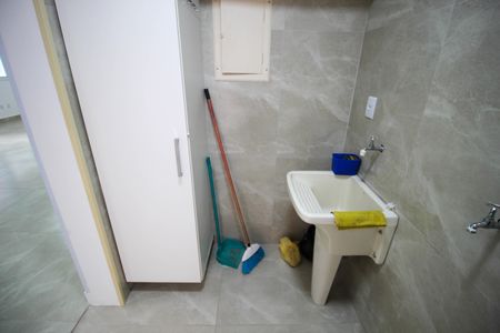 Casa de condomínio para alugar com 292m², 3 quartos e 4 vagas