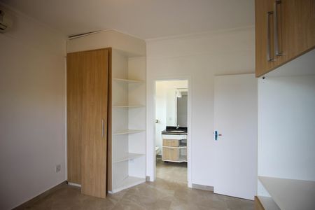 Casa de condomínio para alugar com 292m², 3 quartos e 4 vagas