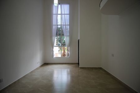 Casa de condomínio para alugar com 292m², 3 quartos e 4 vagas
