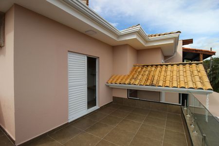 Casa de condomínio para alugar com 292m², 3 quartos e 4 vagas