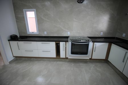 Casa de condomínio para alugar com 292m², 3 quartos e 4 vagas