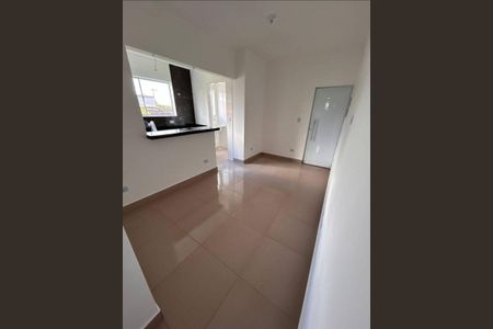 Sala de casa de condomínio para alugar com 2 quartos, 52m² em Vila Nossa Senhora de Fatima, São Vicente