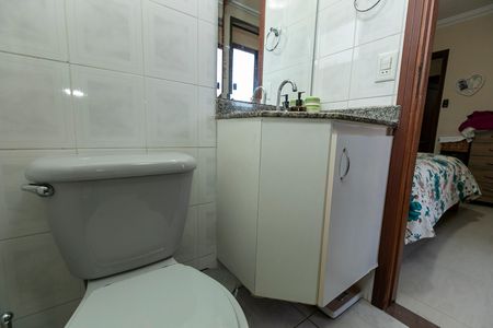 Apartamento à venda com 58m², 2 quartos e 1 vaga Apartamento à venda com 58m², 2 quartos e 1 vagaBANHEIRO SUITE