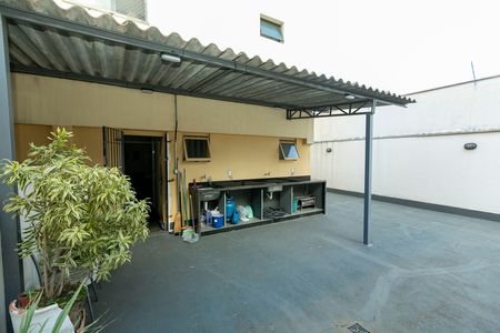 Apartamento à venda com 58m², 2 quartos e 1 vaga Apartamento à venda com 58m², 2 quartos e 1 vagaCHURRASQUEIRA