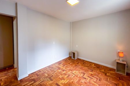 Apartamento à venda com 100m², 2 quartos e 1 vaga
