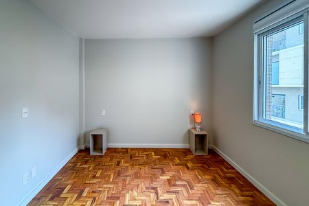 Apartamento à venda com 100m², 2 quartos e 1 vaga