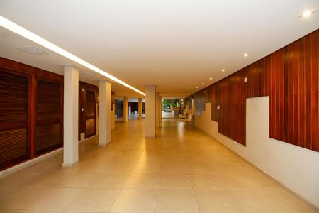 Hall Social de apartamento à venda com 2 quartos, 100m² em Pinheiros, São Paulo