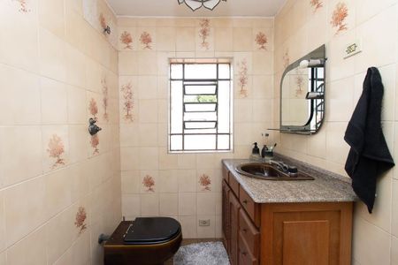 Casa à venda com 210m², 3 quartos e 4 vagasBanheiro da Suíte