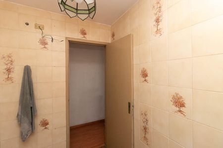 Casa à venda com 210m², 3 quartos e 4 vagasBanheiro da Suíte