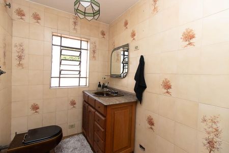Casa à venda com 210m², 3 quartos e 4 vagasBanheiro da Suíte