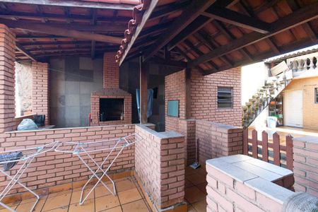 Casa à venda com 210m², 3 quartos e 4 vagasÁrea gourmet
