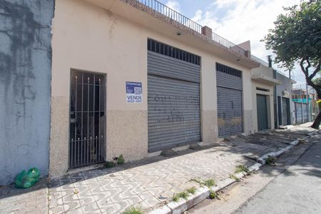 Casa à venda com 210m², 3 quartos e 4 vagasFachada
