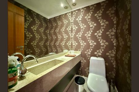 Apartamento para alugar com 169m², 3 quartos e 3 vagas Apartamento para alugar com 169m², 3 quartos e 3 vagasLavabo