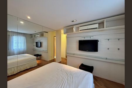 Apartamento para alugar com 169m², 3 quartos e 3 vagas Apartamento para alugar com 169m², 3 quartos e 3 vagasSuíte 1