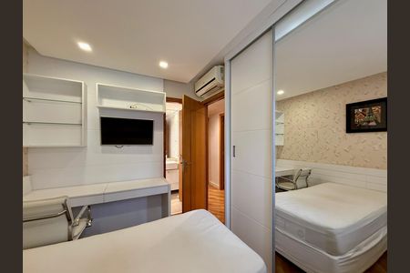 Apartamento para alugar com 169m², 3 quartos e 3 vagas Apartamento para alugar com 169m², 3 quartos e 3 vagasSuíte 3