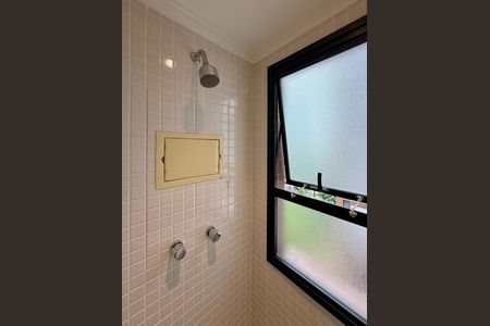 Apartamento para alugar com 169m², 3 quartos e 3 vagas Apartamento para alugar com 169m², 3 quartos e 3 vagasBanheiro Suíte 2