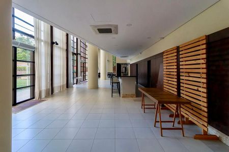 Apartamento para alugar com 169m², 3 quartos e 3 vagas Apartamento para alugar com 169m², 3 quartos e 3 vagasSalão de Festas