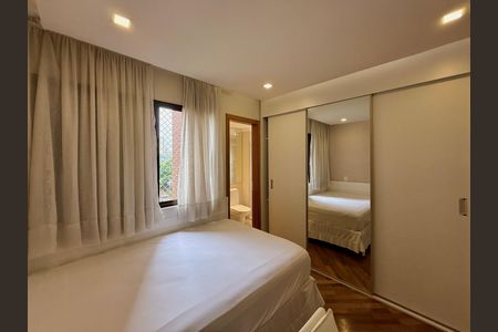 Apartamento para alugar com 169m², 3 quartos e 3 vagas Apartamento para alugar com 169m², 3 quartos e 3 vagasSuíte 2