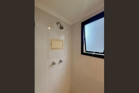 Apartamento para alugar com 169m², 3 quartos e 3 vagas Apartamento para alugar com 169m², 3 quartos e 3 vagasBanheiro Suíte 1