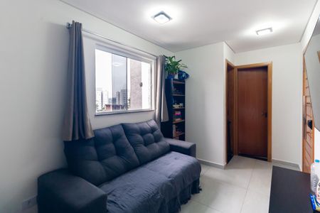Apartamento para alugar com 34m², 2 quartos e sem vaga Apartamento para alugar com 34m², 2 quartos e sem vagaSala