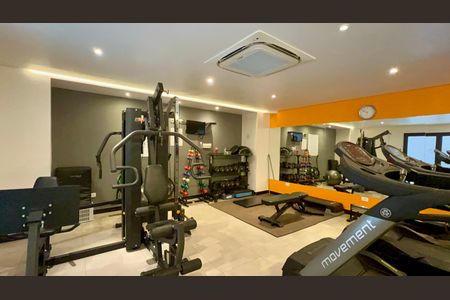 Apartamento para alugar com 140m², 3 quartos e 2 vagas Apartamento para alugar com 140m², 3 quartos e 2 vagasAcademia