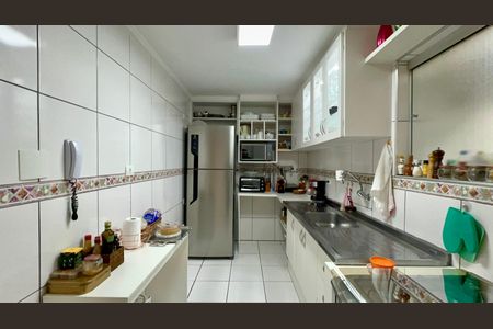 Apartamento para alugar com 140m², 3 quartos e 2 vagas Apartamento para alugar com 140m², 3 quartos e 2 vagasCozinha