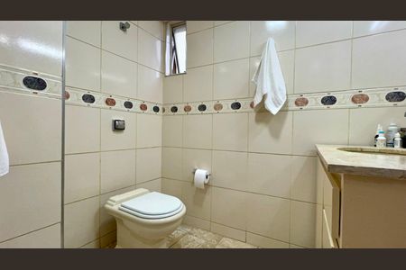 Apartamento para alugar com 140m², 3 quartos e 2 vagas Apartamento para alugar com 140m², 3 quartos e 2 vagasBanheiro