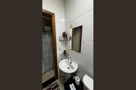 Apartamento à venda com 53m², 1 quarto e sem vagaBanheiro da Suíte