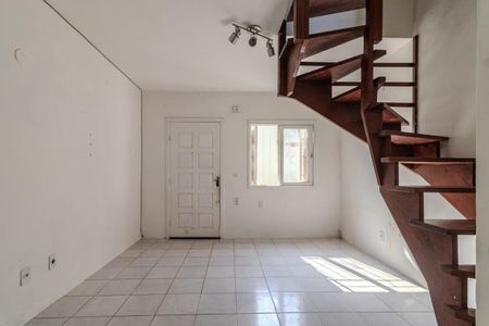 Sala de casa de condomínio para alugar com 2 quartos, 54m² em Tristeza, Porto Alegre